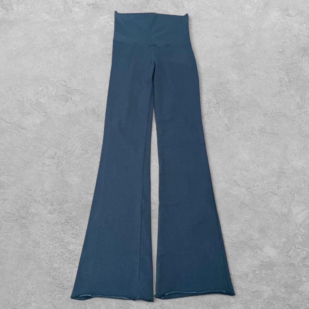 SKIMS High Rise Flared Athletic Yoga Pants XS